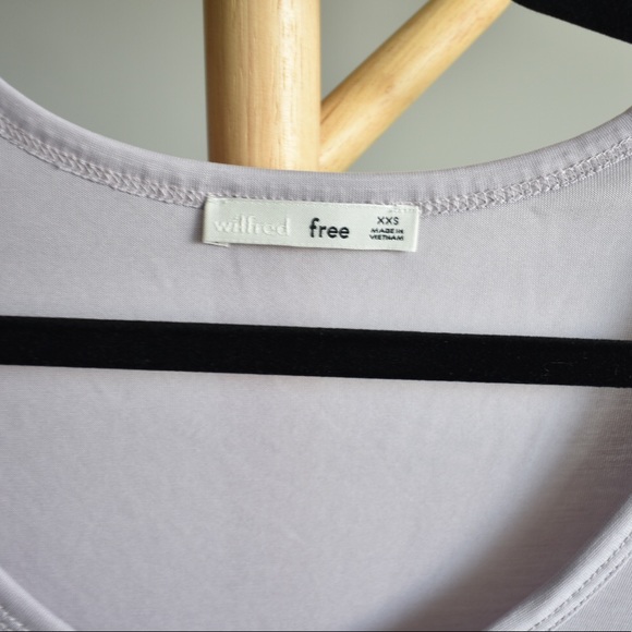 WILFRED FREE Valmere t-shirt in Lilac Fog - Picture 4 of 5